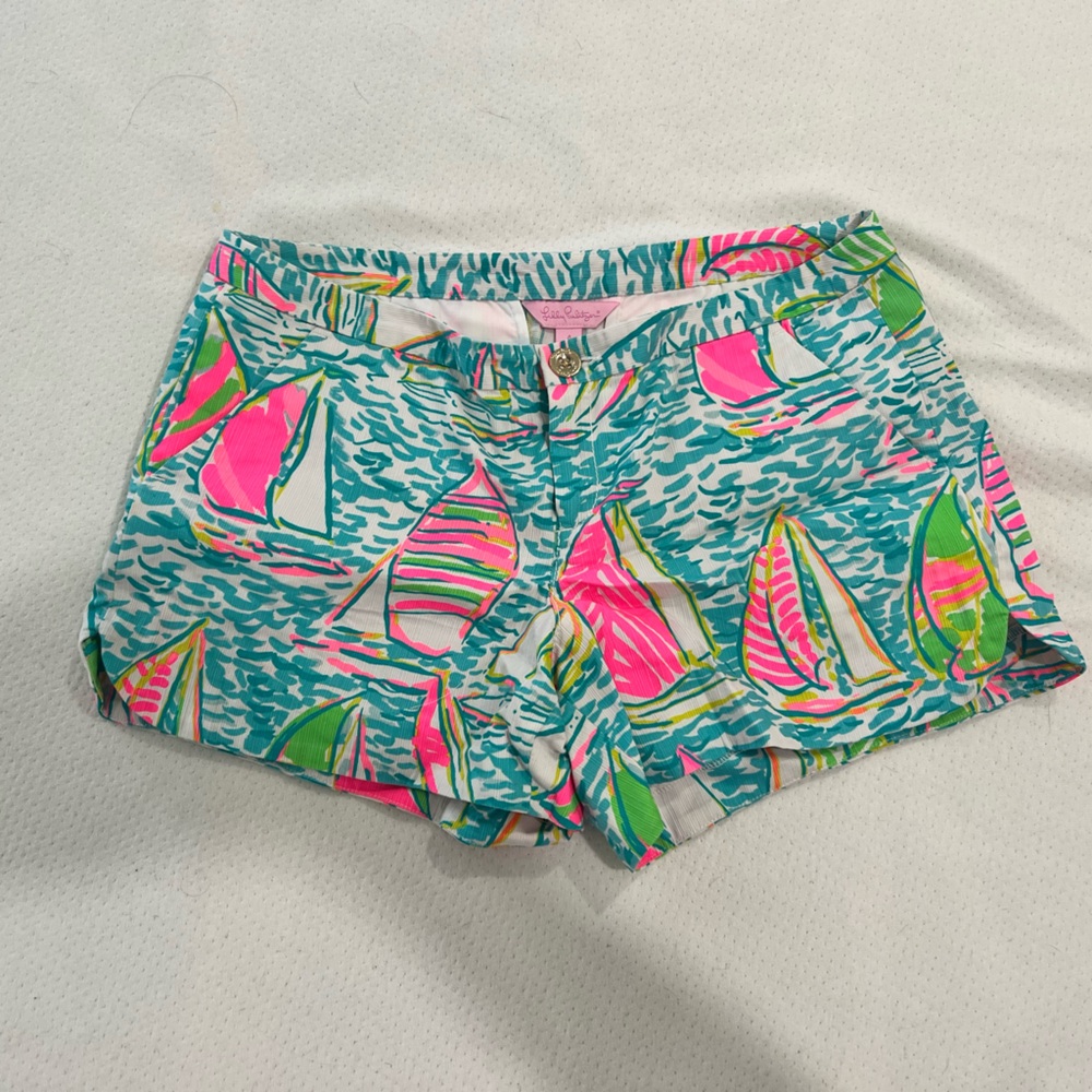 Lilly Pulitzer Adie Shorts in You Gotta Regatta